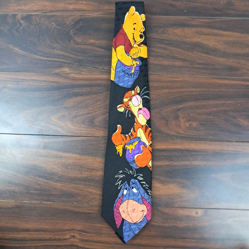 Vintage Disney Winnie the Pooh Tigger Eeyore Honey Men's Necktie Made in Korea